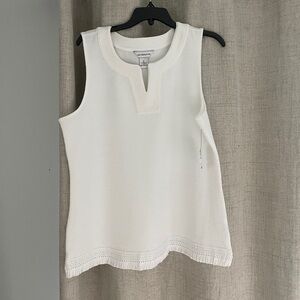 Liz Claiborne White Keyhole Sleeveless Tank Top